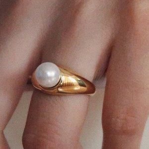 NEW 18K Gold Plated Round Pearl Ring